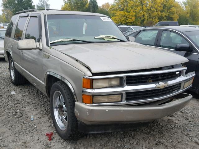 1GNEC13R2XJ345362 - 1999 CHEVROLET TAHOE GOLD photo 1