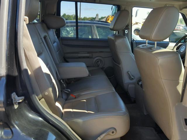 1J8HG48K36C363100 - 2006 JEEP COMMANDER BLACK photo 6