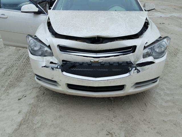 1G1ZC5E18BF332709 - 2011 CHEVROLET MALIBU 1LT WHITE photo 9