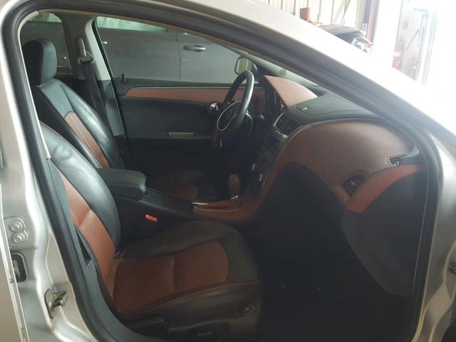 1G1ZK57B09F188947 - 2009 CHEVROLET MALIBU LTZ 银色 照片 5