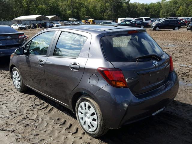 VNKKTUD39HA075756 - 2017 TOYOTA YARIS L GRAY photo 3