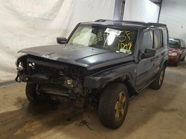 1J8HG48N78C172115 - 2008 JEEP COMMANDER Grafit foto 2