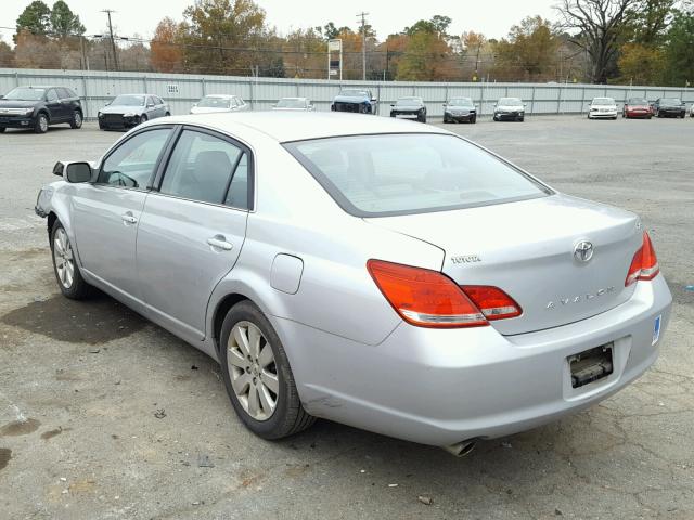 4T1BK36B77U189600 - 2007 TOYOTA AVALON XL SILVER photo 3