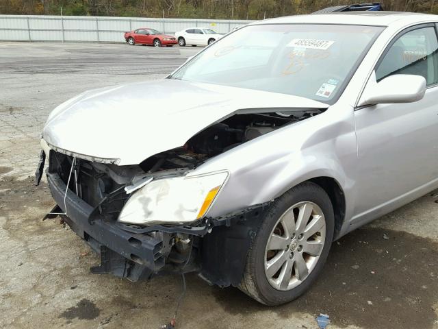 4T1BK36B77U189600 - 2007 TOYOTA AVALON XL Күміс фото 9
