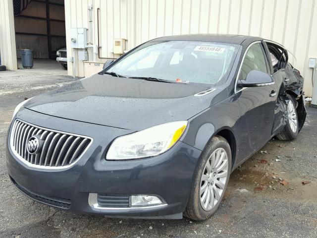 2G4GS5EV3D9175148 - 2013 BUICK REGAL PREM GRAY photo 2