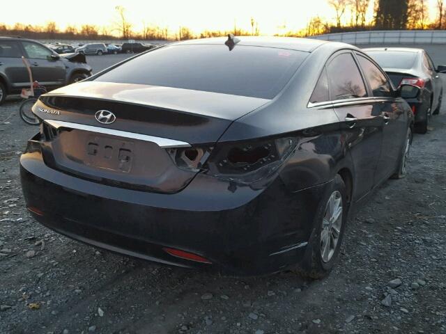 5NPEB4AC9DH583211 - 2013 HYUNDAI SONATA GLS BLACK photo 4