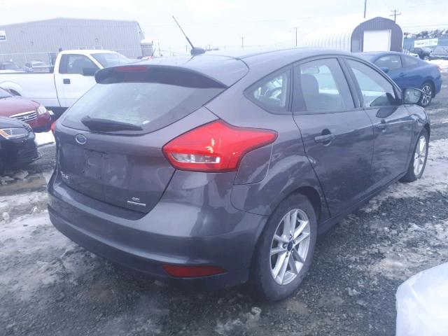 1FADP3K27FL352082 - 2015 FORD FOCUS SE GRAY photo 4