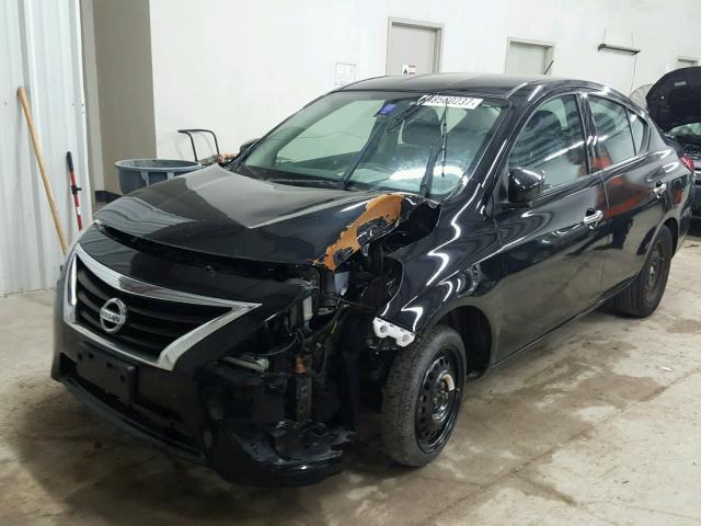 3N1CN7AP9FL802709 - 2015 NISSAN VERSA S BLACK photo 2