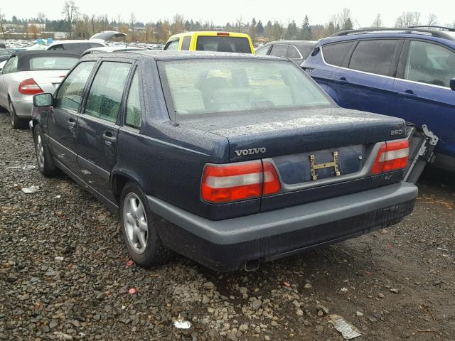 YV1LS5646V1380276 - 1997 VOLVO 850 GLT BLUE photo 3