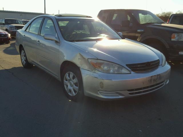 4T1BE32K92U626406 - 2002 TOYOTA CAMRY LE SILVER photo 1