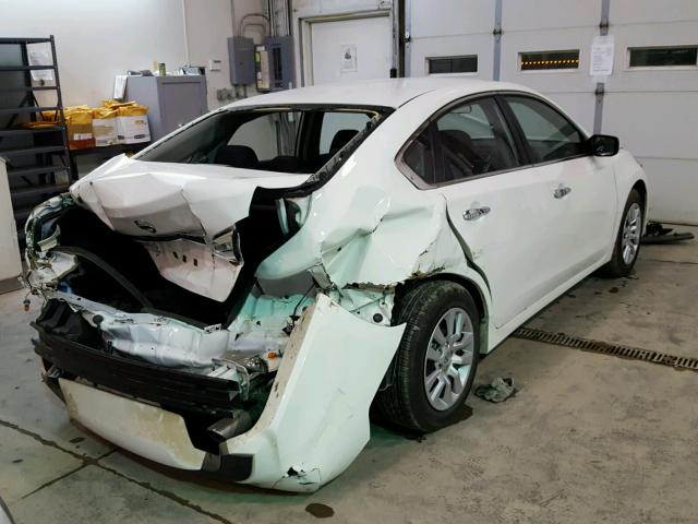 1N4AL3AP2HN353711 - 2017 NISSAN ALTIMA 2.5 WHITE photo 4