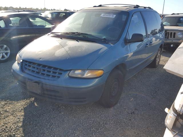 2P4GP45G6XR302931 - 1999 PLYMOUTH VOYAGER SE BLUE photo 2