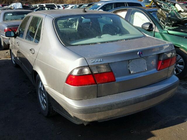 YS3ED45E113045379 - 2001 SAAB 9-5 GRAY photo 3