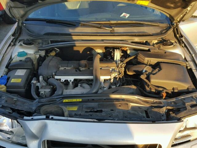 YV1RH592X52453582 - 2005 VOLVO S60 2.5T SILVER photo 7