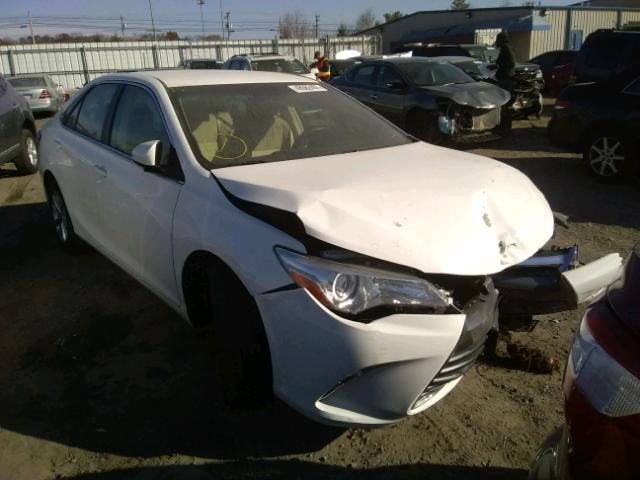 4T4BF1FK0GR521777 - 2016 TOYOTA CAMRY LE WHITE photo 1