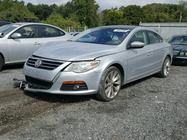 WVWGU7AN4BE729209 - 2011 VOLKSWAGEN CC VR6 4MO SILVER photo 2