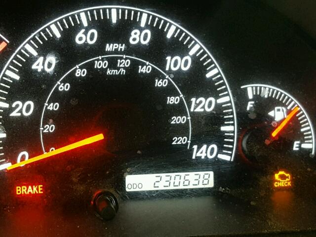 4T1BE32K75U605302 - 2005 TOYOTA CAMRY LE 银色 照片 8