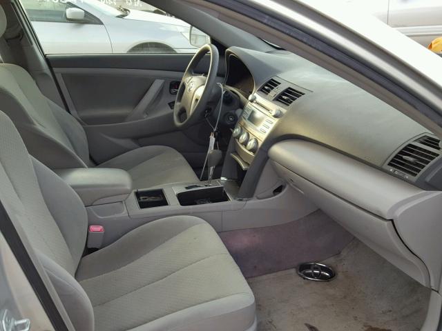 JTNBE46K373052253 - 2007 TOYOTA CAMRY NEW SILVER photo 5