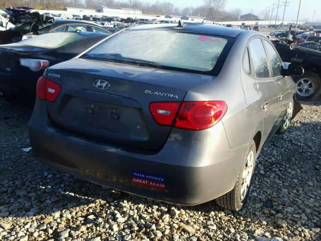 KMHDU46D89U673059 - 2009 HYUNDAI ELANTRA GL GRAY photo 4