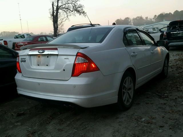 3FAHP0JA0BR142959 - 2011 FORD FUSION SEL WHITE photo 4