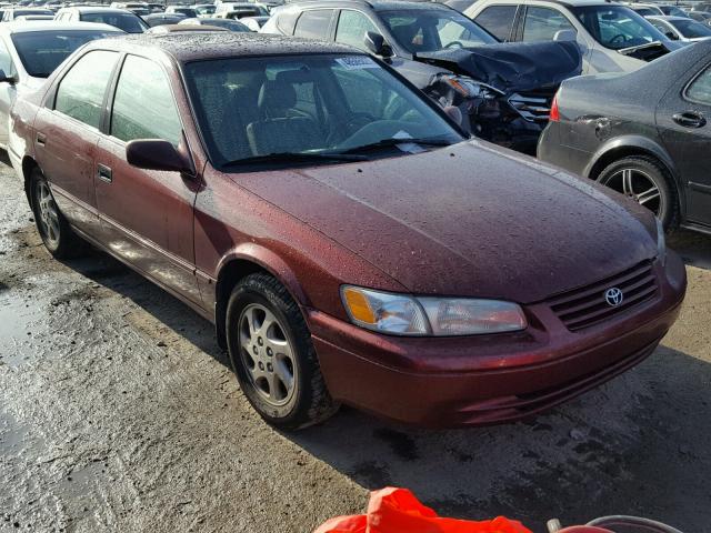 4T1BF28K6XU089029 - 1999 TOYOTA CAMRY LE MAROON photo 1