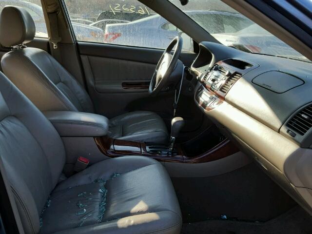 4T1BE30K13U685230 - 2003 TOYOTA CAMRY LE 蓝色 照片 5