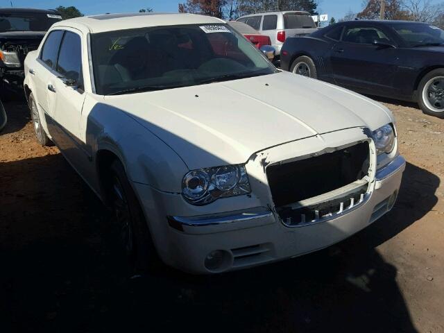 2C3KA63H86H253215 - 2006 CHRYSLER 300C WHITE photo 1