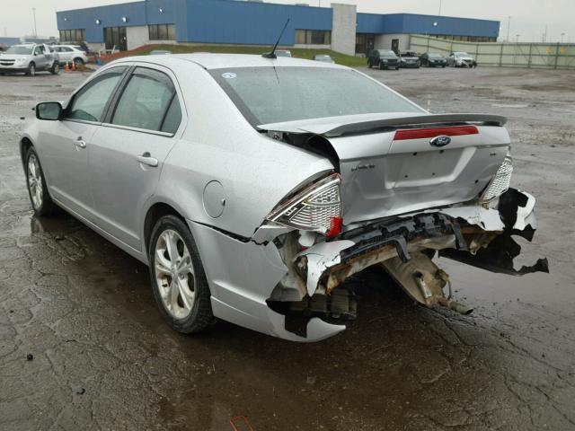 3FAHP0HA6CR316542 - 2012 FORD FUSION SE SILVER photo 3