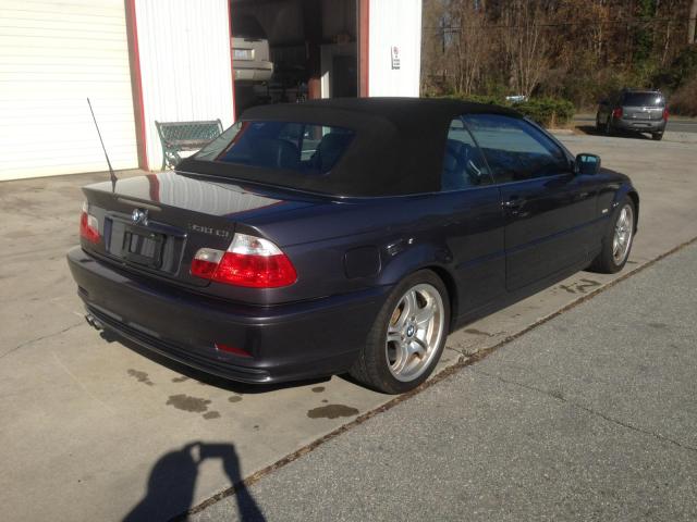 WBABS534X3JU97312 - 2003 BMW 330 CI GRAY photo 4