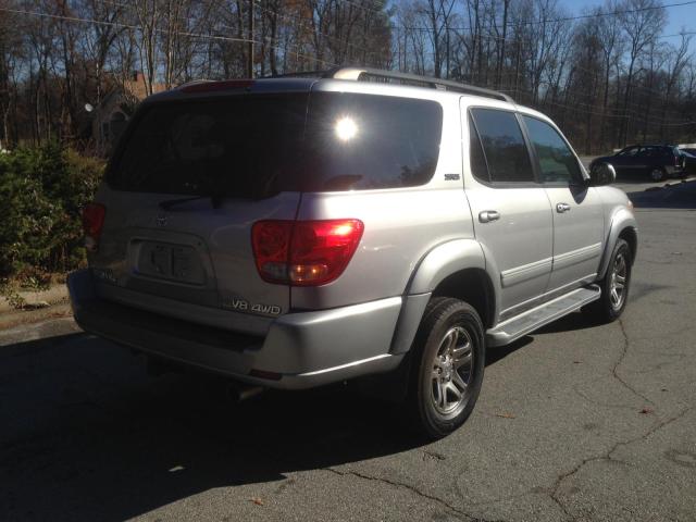 5TDBT44AX7S292189 - 2007 TOYOTA SEQUOIA SR SILVER photo 4