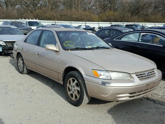 JT2BF22K9X0172287 - 1999 TOYOTA CAMRY LE BEIGE photo 1