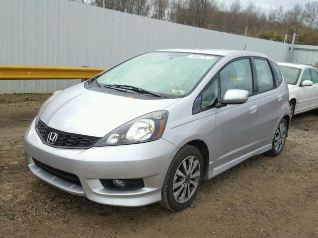 JHMGE8H50DC012621 - 2013 HONDA FIT SPORT SILVER photo 2