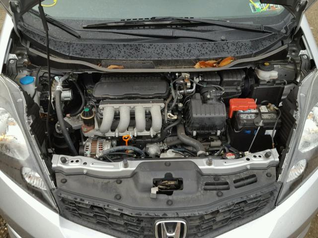 JHMGE8H50DC012621 - 2013 HONDA FIT SPORT SILVER photo 7