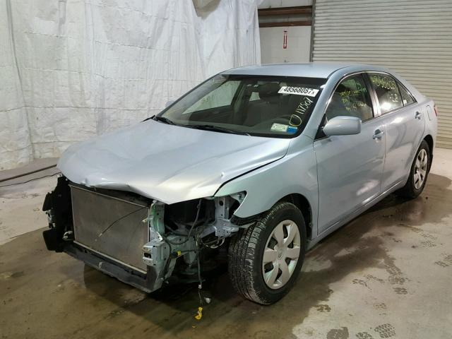 JTNBE46K473063780 - 2007 TOYOTA CAMRY NEW SILVER photo 2