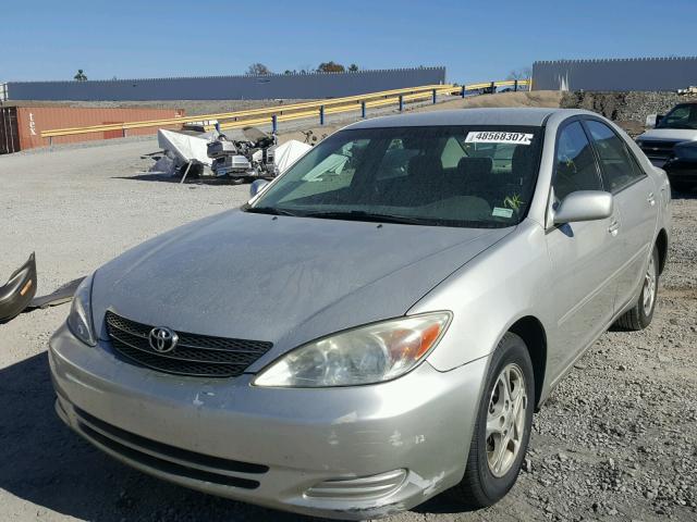 4T1BE32K84U799014 - 2004 TOYOTA CAMRY LE SILVER photo 2