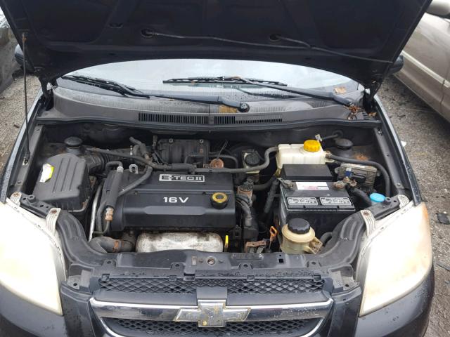 KL1TD56697B133825 - 2007 CHEVROLET AVEO BASE Czarny zdjęcie 7