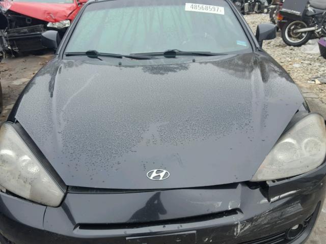 KMHHM66D38U295258 - 2008 HYUNDAI TIBURON GS BLACK photo 7