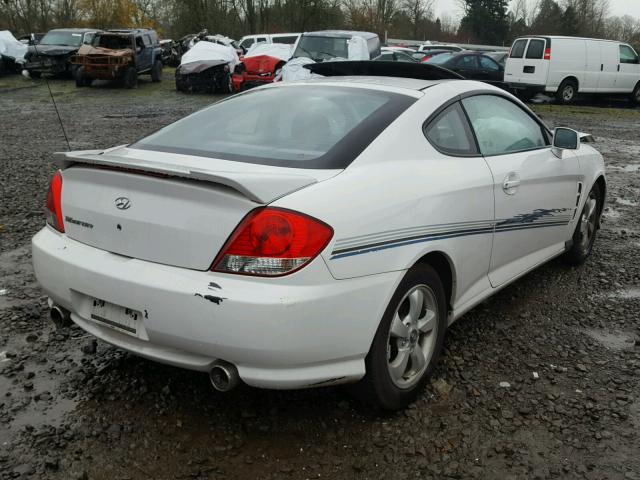 KMHHM65D85U154926 - 2005 HYUNDAI TIBURON WHITE photo 4