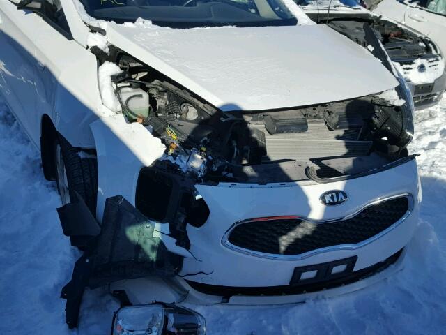 KNAHT8A34E7010849 - 2014 KIA RONDO Ağ foto 9