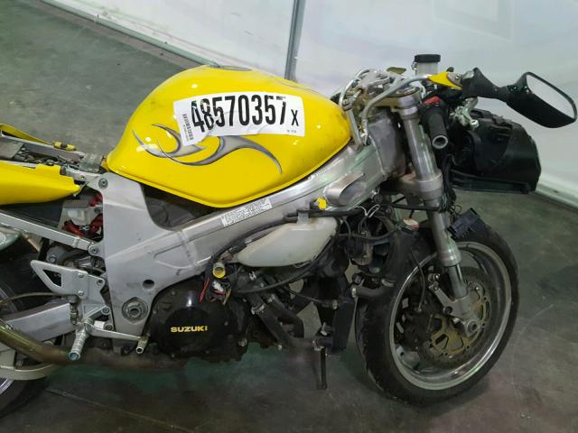 JS1VT52A6X2101164 - 1999 SUZUKI TL1000 R YELLOW photo 5