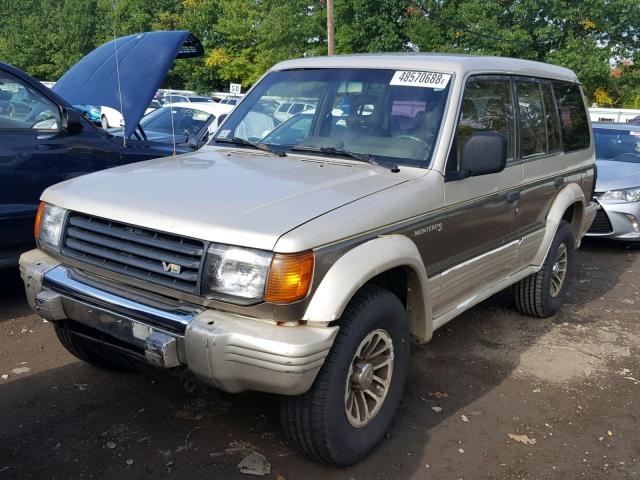 JA4GK51S6NJ004460 - 1992 MITSUBISHI MONTERO SR TAN photo 2