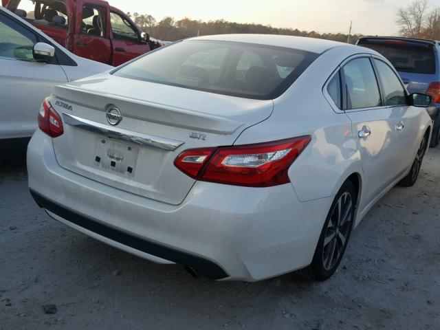 1N4AL3AP7GC183257 - 2016 NISSAN ALTIMA 2.5 WHITE photo 4