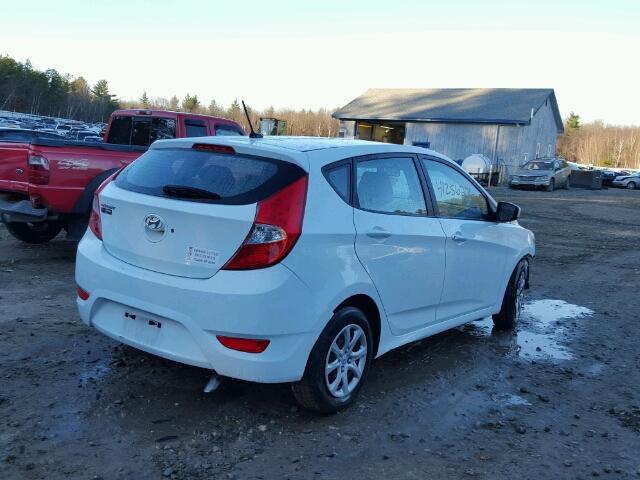 KMHCT5AE0EU176893 - 2014 HYUNDAI ACCENT GLS WHITE photo 4