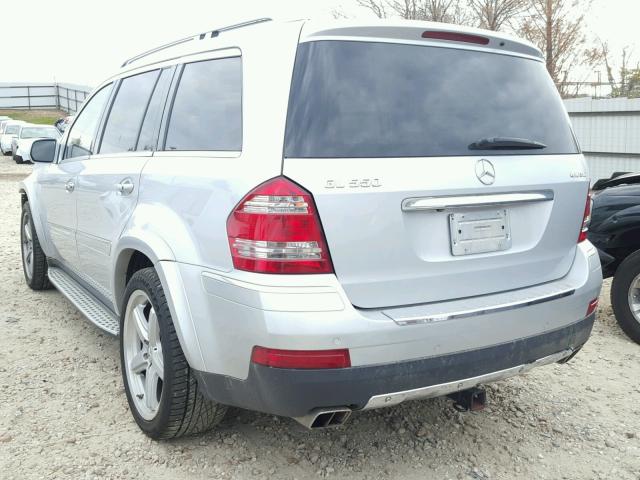 4JGBF86E69A457939 - 2009 MERCEDES-BENZ GL 550 4MA SILVER photo 3