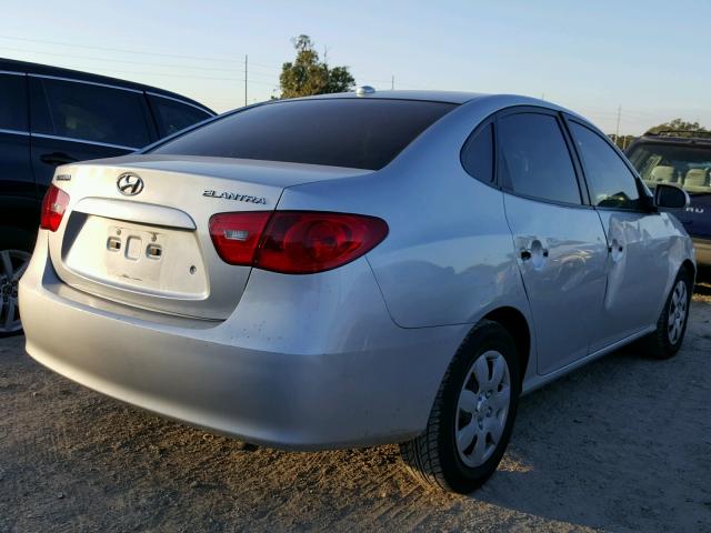 KMHDU46D78U465186 - 2008 HYUNDAI ELANTRA GL SILVER photo 4