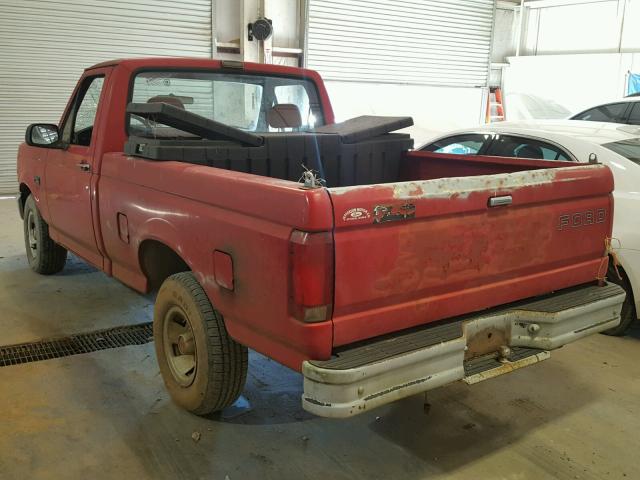 1FTDF15Y0PNA46266 - 1993 FORD F150 RED photo 3