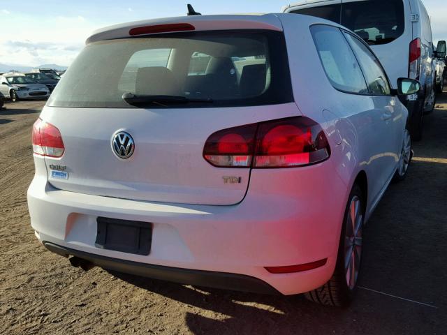 WVWBM7AJXBW148881 - 2011 VOLKSWAGEN GOLF WHITE photo 4