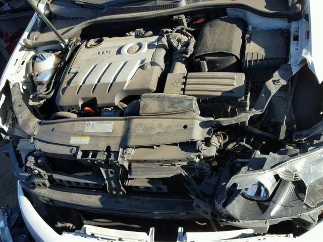 WVWBM7AJXBW148881 - 2011 VOLKSWAGEN GOLF WHITE photo 7