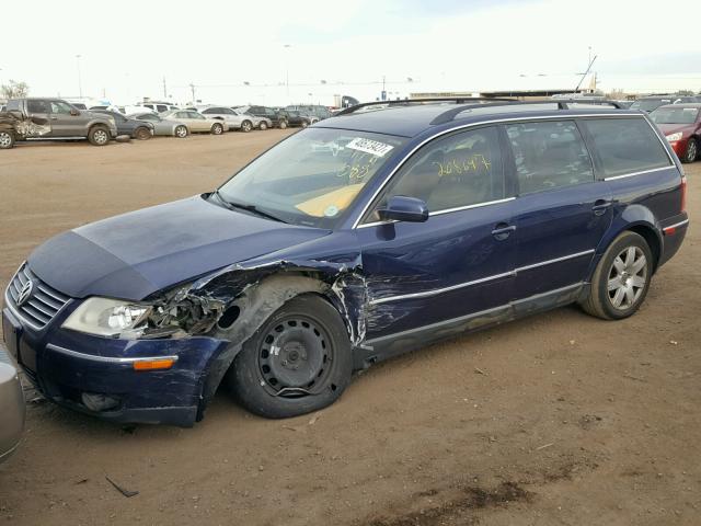 WVWYH63B41E263513 - 2001 VOLKSWAGEN PASSAT GLX BLUE photo 2