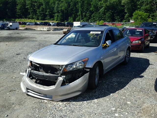 1HGCP2F76BA017800 - 2011 HONDA ACCORD EX SILVER photo 2